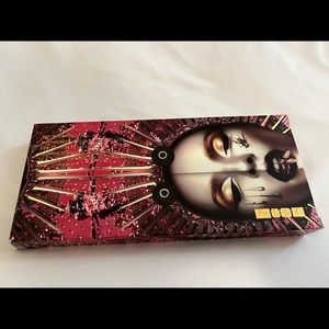 Brand new! Pat McGrath Labs Mothership V Bronze